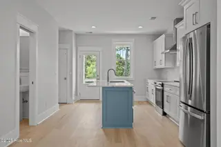 211 Spartanburg Avenue 2, Carolina Beach, NC 28428 – photo 7: 26-web-or-mls-DSC04202