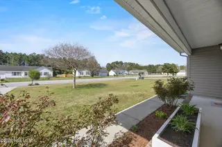 128 Airleigh Place, Richlands, NC 28574 – photo 6: 10_frontyard