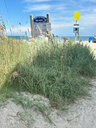 1615 Carolina Beach Avenue N Apt E3, Carolina Beach, NC 28428 — 1-bedroom condo in Seascape, Carolina Beach, NC, photo 4 of 38