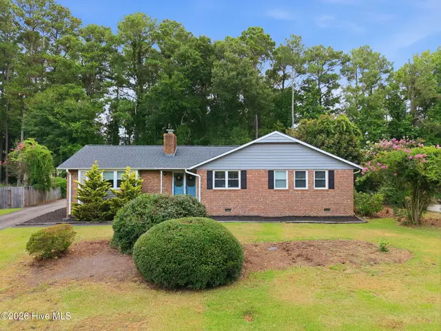 1407 Clifton Road, Jacksonville, NC 28540