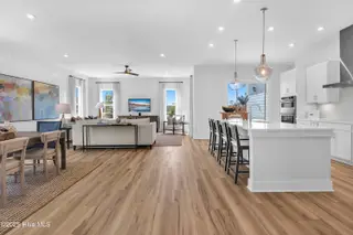 933 Catamaran Court, Ocean Isle Beach, NC 28469 — 3-bedroom home in The Tides at Ocean Isle Beach, Ocean Isle Beach, NC, photo 10 of 61: Open Concept