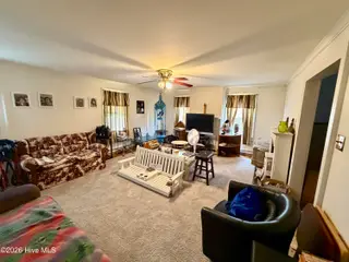 1143 Doublebridge Road, Elizabeth City, NC 27909 — 3-bedroom home, Elizabeth City, NC, photo 12 of 29: IMG_1077