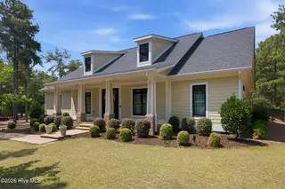 23 Pinewild Drive, Pinehurst, NC 28374 – photo 3: 60-web-or-mls-707A7612