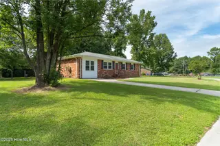 314 Cardinal Road, Jacksonville, NC 28546 – photo 2: 314 Cardinal-1