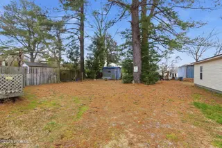 409 Perry Street, Elizabeth City, NC 27909 – photo 12: 12-web-or-mls-perryli-11