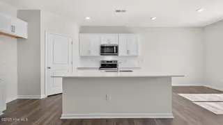 289 Maddox Drive, Aberdeen, NC 28315 – photo 6: Kitchen