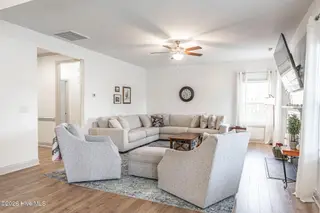 750 Avenue Of The Carolinas, Carthage, NC 28327 – photo 10: Living Room
