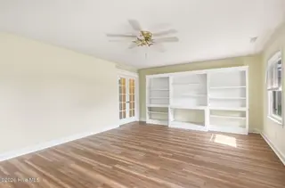 1011 Pelican Drive, New Bern, NC 28560 – photo 9: 1011 Pelican Drive9