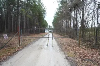 1535 Maul Swamp Road, Vanceboro, NC 28586 – photo 22: DSC_1462