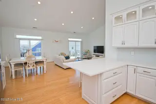 5405 Emerald Drive, Emerald Isle, NC 28594 – photo 14: 5405 Emerald Drive East