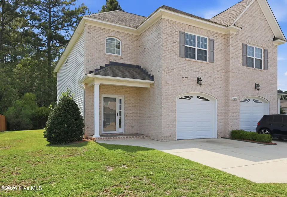 1640 Cambria Drive A, Greenville, NC 27834 – photo 1 of 34: 11-web-or-mls-BLS_0006 (1)-edit