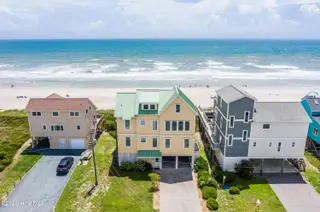 138 Topsail Road, North Topsail Beach, NC 28460 – photo 2: 060_dji_0532