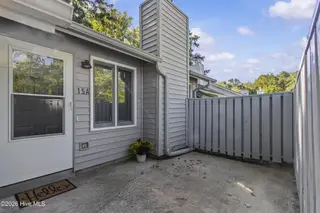 15a Masters Court Drive, New Bern, NC 28562 — 2-bedroom townhome in River Bend, New Bern, NC, photo 8 of 36: 15a Masters Court Drive
