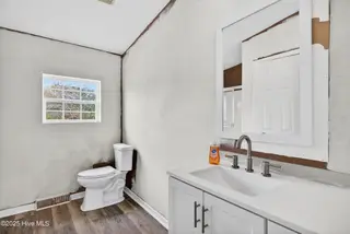 594 Montague Road, Currie, NC 28435 – photo 14: 25 (16)
