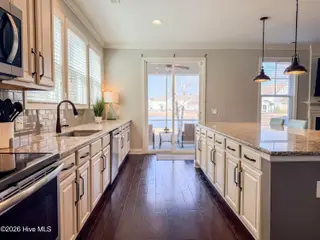 7830 Champlain Drive, Wilmington, NC 28412 – photo 7: Kitchen