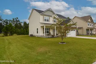 217 Holly Grove Court E, Jacksonville, NC 28540 – photo 4: DSC_3172