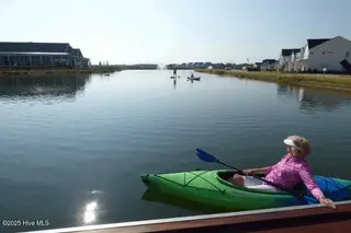 5704 Moonshell Loop, Wilmington, NC 28412 – photo 11: Kayak on Riverlights lake