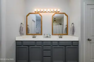 3408 Lefringhouse Lane, New Bern, NC 28562 — 3-bedroom home in Hardee Farms, New Bern, NC, photo 24 of 38: Primary Bathroom