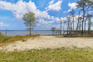 107 Cedarwood Drive, Havelock, NC 28532 – photo 8: Waterfront Lot in Neuse Point East