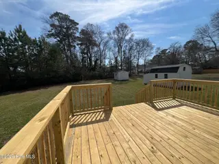 410 Loma Linda Drive, Cape Carteret, NC 28584 – photo 6: Back yard