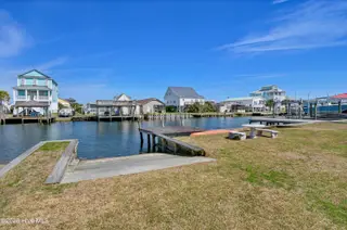 4058 4th Street, Surf City, NC 28445 – photo 2: P3188101