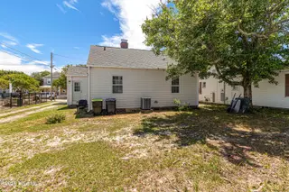 1710 Shepard Street, Morehead City, NC 28557 – photo 19: Spacious backyard