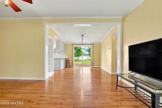 114 Royal Oak Drive, Hampstead, NC 28443 — 3-bedroom manufactured home in Cross Creek, Hampstead, NC, photo 14 of 51