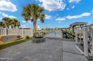 901 Canal Drive, Carolina Beach, NC 28428 – photo 6: 024_img_5841_933