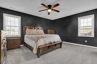 161 Raintree Circle, Jacksonville, NC 28540 – photo 15: 013_6g8a9327_385