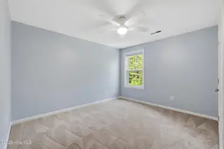 186 Backfield Place, Jacksonville, NC 28540 – photo 15: 22_img_0305