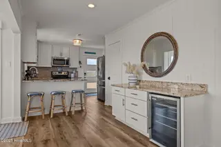 7122 Ocean Drive, Emerald Isle, NC 28594 – photo 11: 40-web-or-mls-1S3A3217