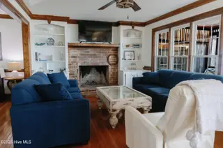 124 Catnip Point Road, Bath, NC 27808 – photo 18: Living Room FP