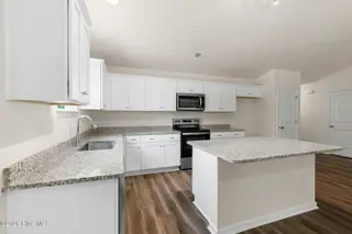 2573 Provence Drive SE, Bolivia, NC 28422 — 3-bedroom home in Mill Creek Cove, Bolivia, NC, photo 11 of 32