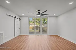 315 Meares Street, Wilmington, NC 28401 – photo 23: 24-web-or-mls-DSC05918