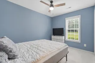 2325 White Oak River Road, Maysville, NC 28555 – photo 14: 2325 white oak river _ Interior (13 of 1
