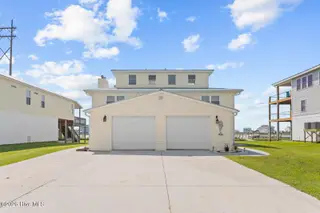 231 Grandview Drive, Sneads Ferry, NC 28460 – photo 1