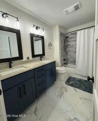 1112 Blair Farm Parkway, Morehead City, NC 28557 – photo 8: Bathroom 2