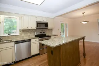 234 Lakeview Drive, Whispering Pines, NC 28327 – photo 19: 234 Lakeview Dr-40