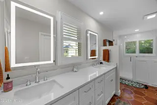 2106 Medeira Court, Wilmington, NC 28405 — 3-bedroom home in Landfall, Wilmington, NC, photo 17 of 53