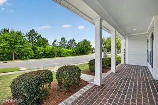 8450 Oak Abbey Trail NE, Leland, NC 28451 — 3-bedroom townhome in Compass Pointe, Leland, NC, photo 4 of 37