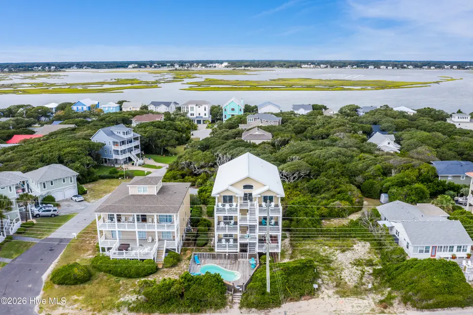 100 Oleander Court, Surf City, NC 28445 — 8-bedroom home in Bland Shores, Surf City, NC, photo 1 of 72: DJI_0583