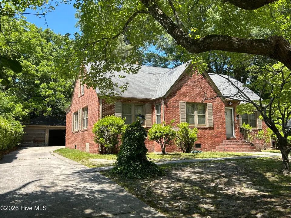 406 Rountree Street W, Wilson, NC 27893 – photo 1 of 5: Front View