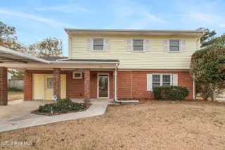 421 Regalwood Drive, Jacksonville, NC 28546 – photo 1: DSC_8176