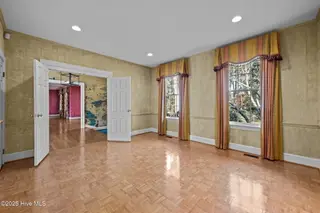 5003 Trent Woods Drive, Trent Woods, NC 28562 – photo 23: 37-web-or-mls-DSC_3037