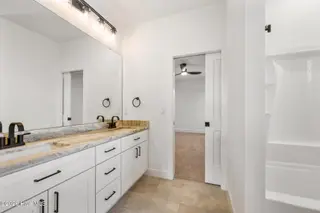9208 Sedgley Drive, Wilmington, NC 28412 – photo 23: 37-web-or-mls-DSC_9050