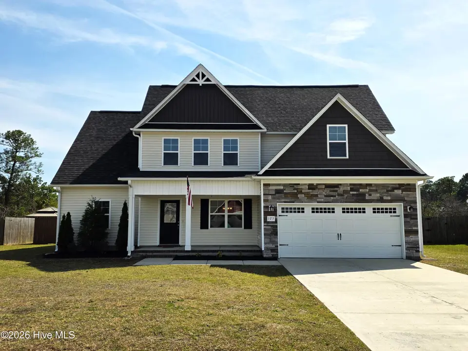 123 Sonia Drive, Hubert, NC 28539 — 3-bedroom home in Eastport, Hubert, NC, photo 1 of 75: Front-1