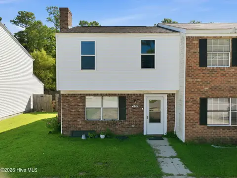 208 Myrtlewood Cir, Jacksonville