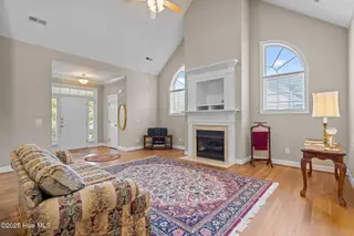 301 Foxwood Lane, Wilmington, NC 28409 – photo 11: 51-web-or-mls-DSC09689