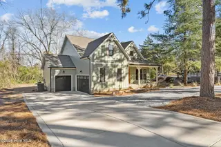 245 W Connecticut Avenue, Southern Pines, NC 28387 – photo 2: 245 W. Connecticut Ave.