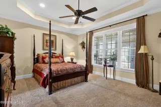 6307 Crossmoor Drive, Wilson, NC 27896 — 4-bedroom home in SouthPointe, Wilson, NC, photo 21 of 55: Master Bedroom